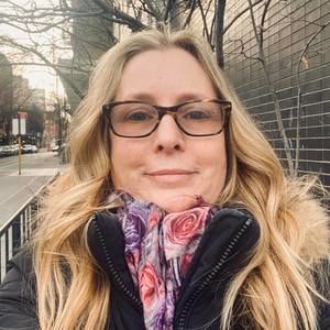 Meet your Posher, Lisa